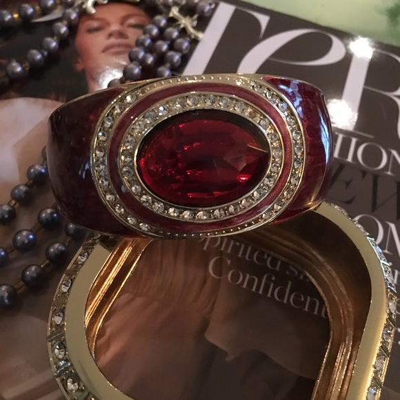 Vintage Burgundy Enamel Bracelet - Picture 2 of 3